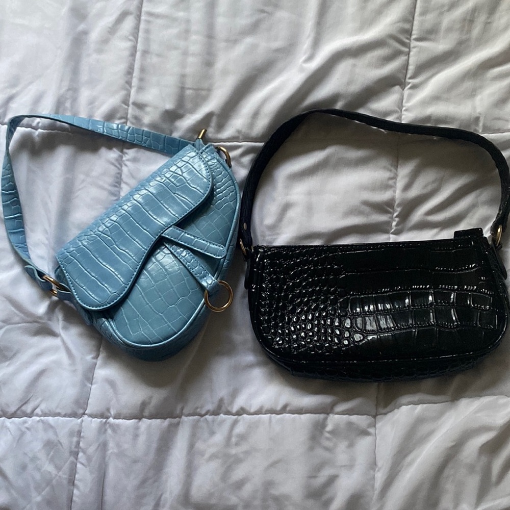 2 purse bundle .